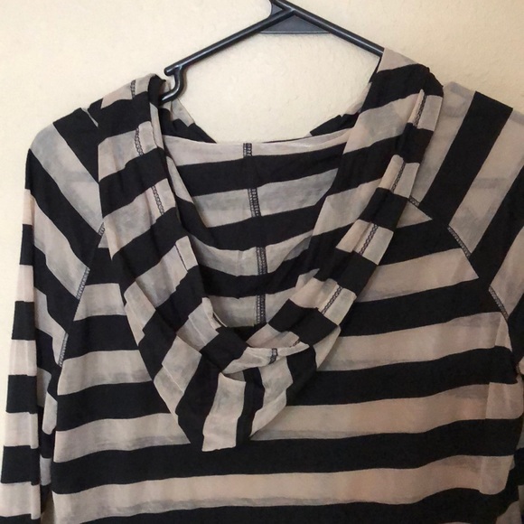 Black and Tan striped long sleeve shirt - Picture 6 of 6